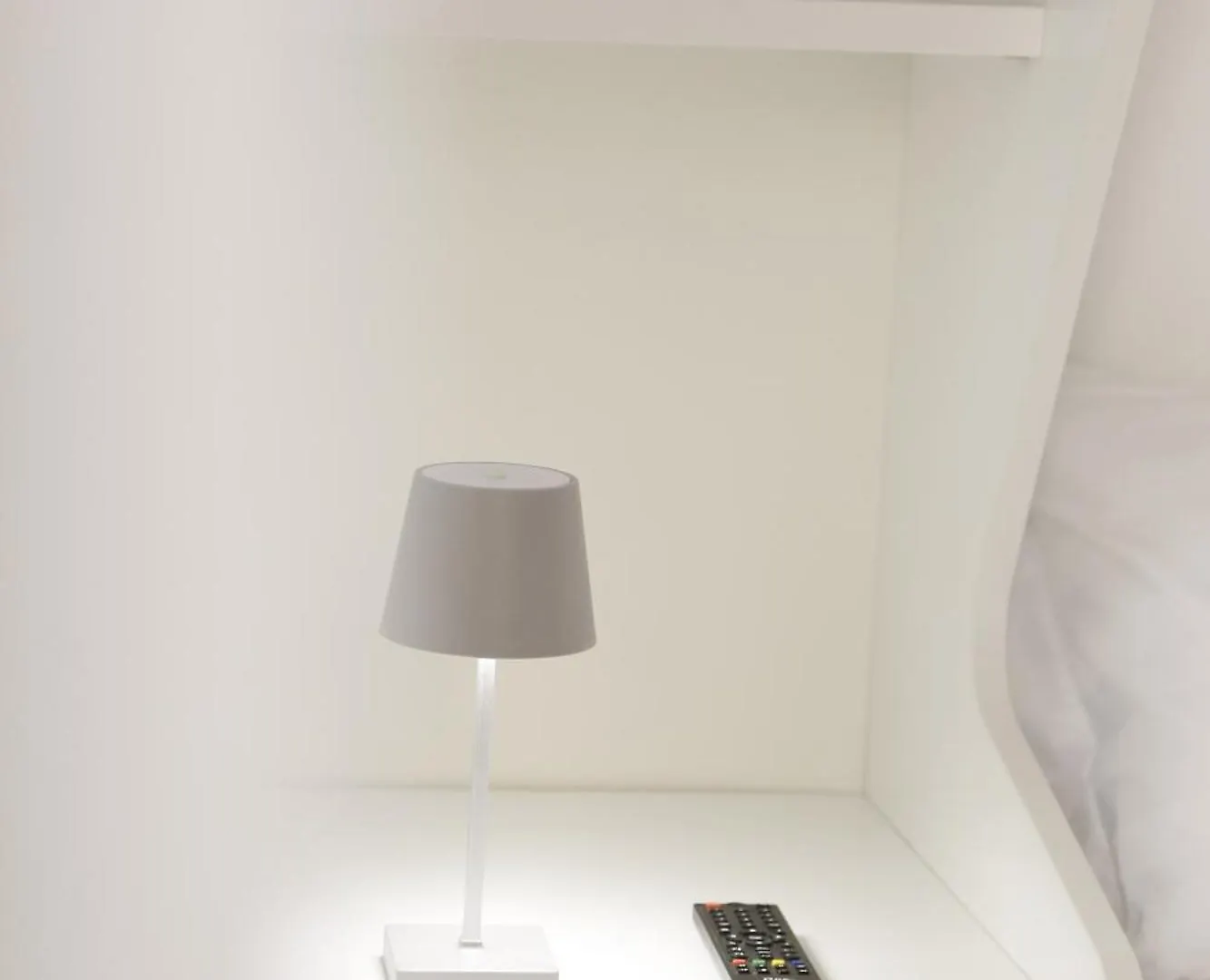 Albi Apartment Tirana 0*,